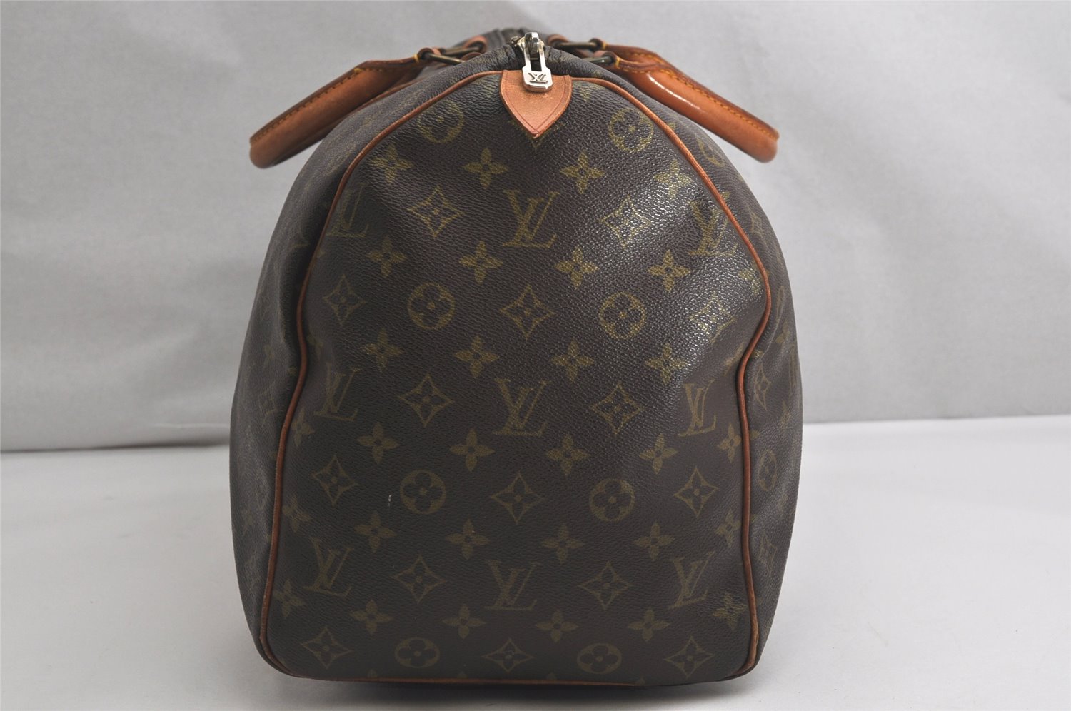 Authentic Louis Vuitton Monogram Keepall 50 Travel Boston Bag M41426 LV 1864K