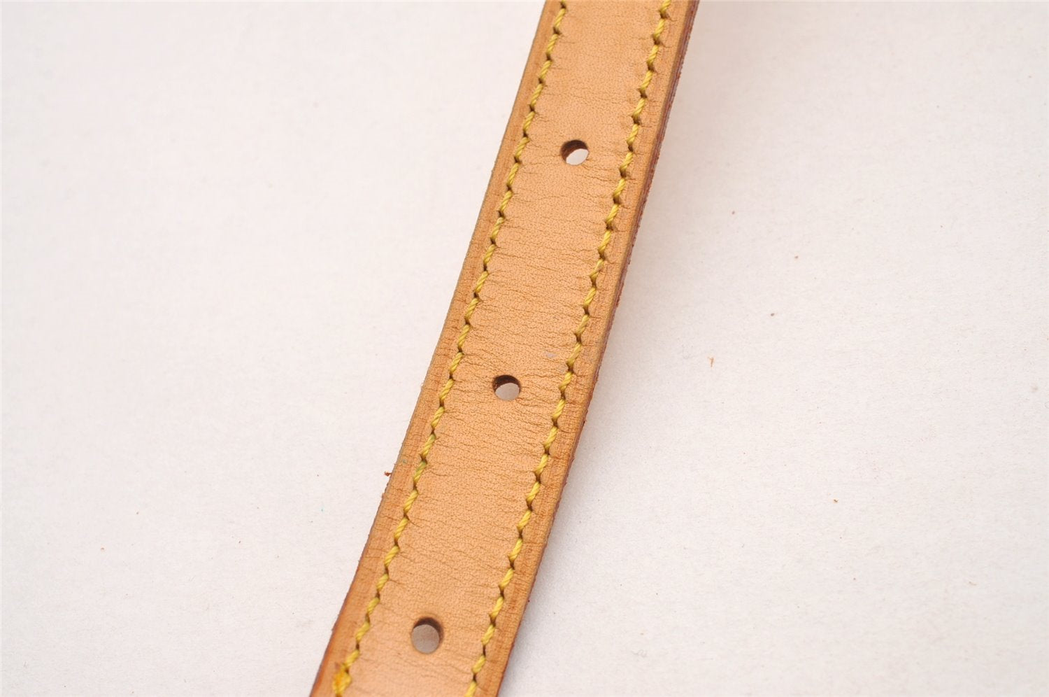 Authentic Louis Vuitton Leather Shoulder Strap For Bucket GM 31.9