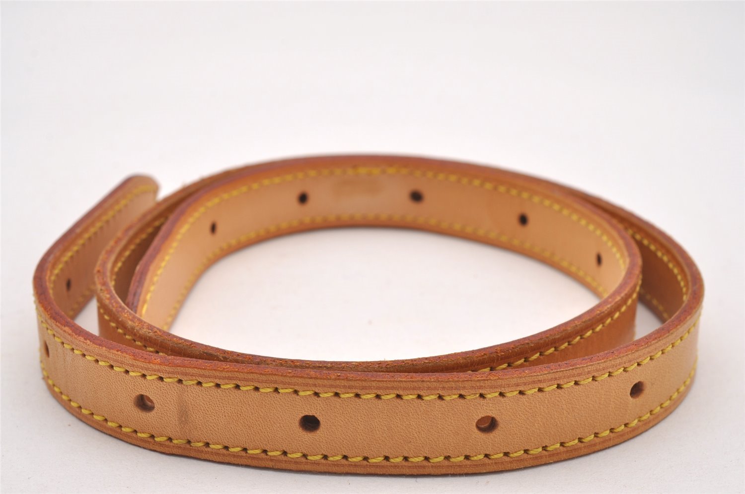 Authentic Louis Vuitton Leather Shoulder Strap For Bucket GM 31.9