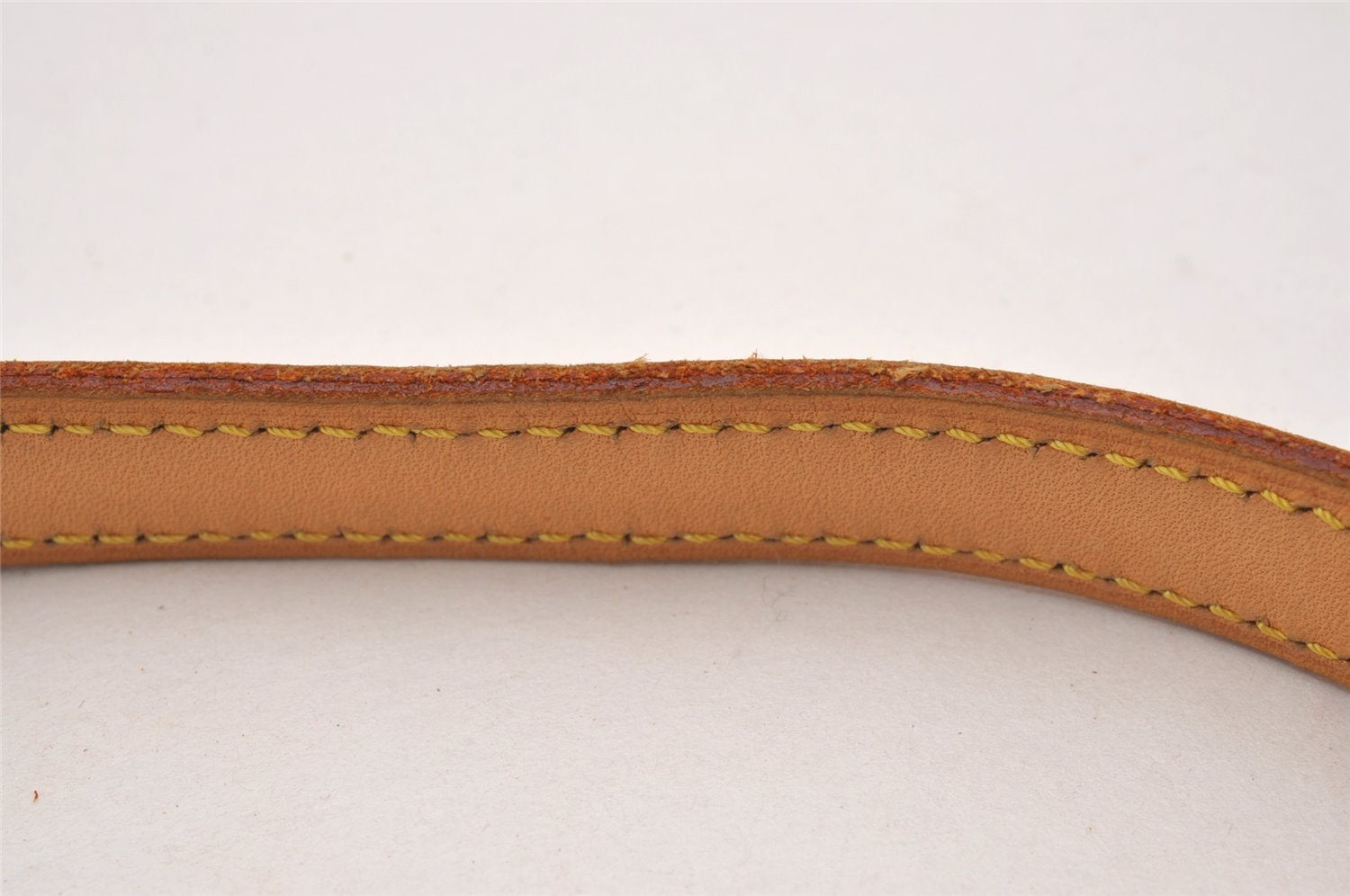 Authentic Louis Vuitton Leather Shoulder Strap For Bucket GM 31.9