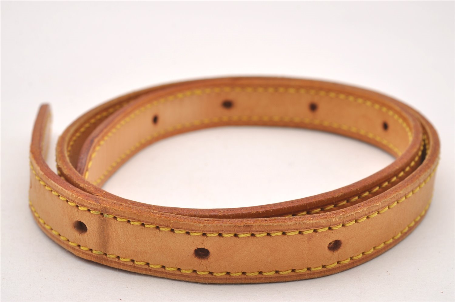 Authentic Louis Vuitton Leather Shoulder Strap For Bucket PM 27.6