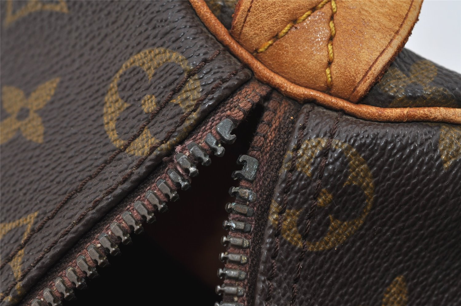 Authentic Louis Vuitton Monogram Keepall 50 Travel Boston Bag M41426 Junk 1870I