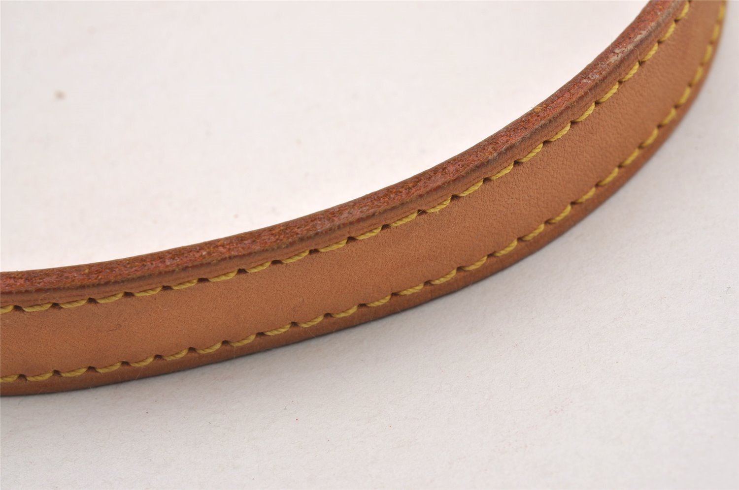 Authentic Louis Vuitton Leather Shoulder Strap For Bucket GM 31.9