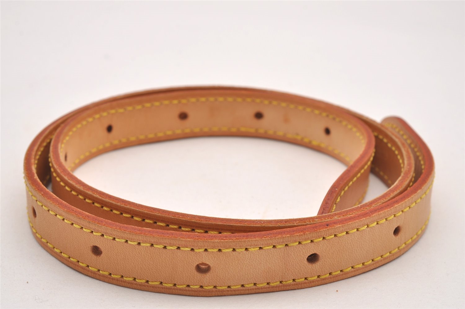 Authentic Louis Vuitton Leather Shoulder Strap For Bucket GM 31.9