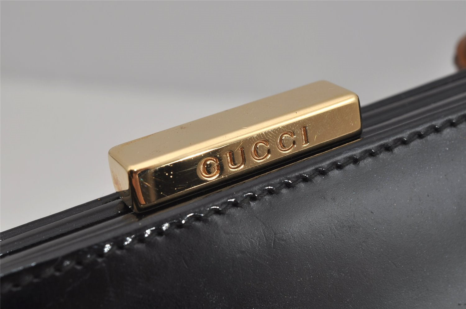 Authentic GUCCI Vintage Bamboo Shoulder Hand Bag Purse Leather Black 1876J