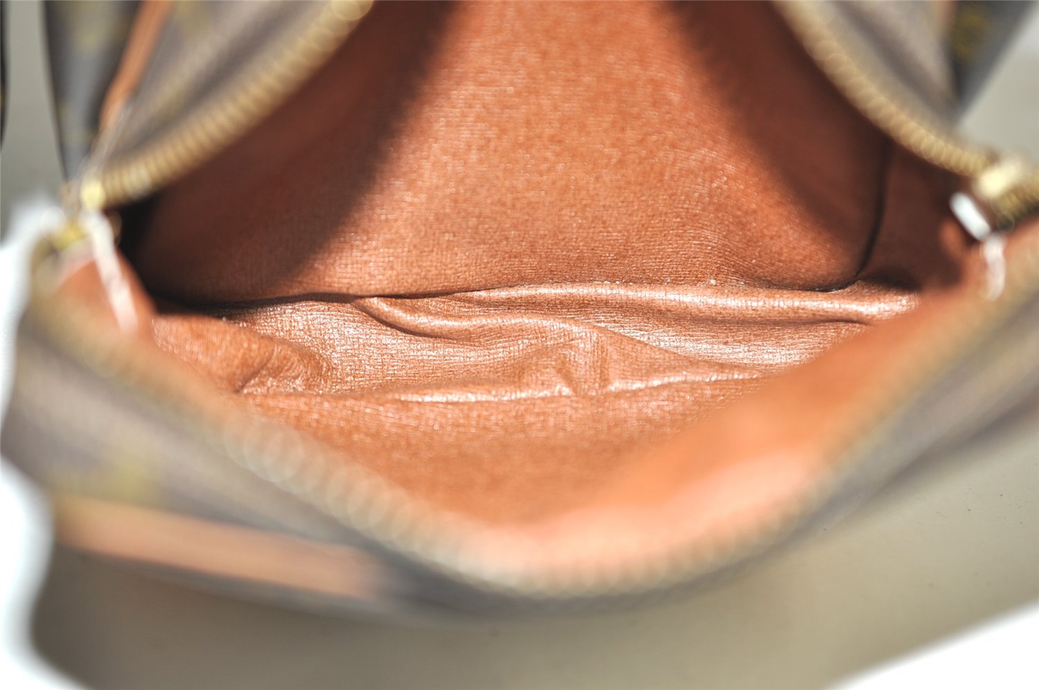 Authentic Louis Vuitton Monogram Amazone Shoulder Cross Body Bag M45236 LV 1881I