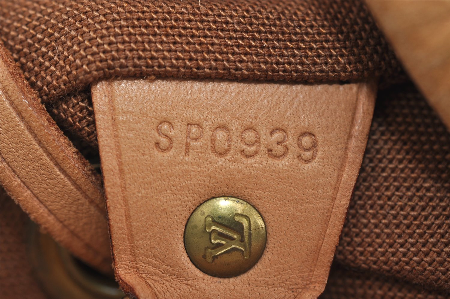 Authentic Louis Vuitton Monogram Montsouris GM Backpack M51135 LV 1888I