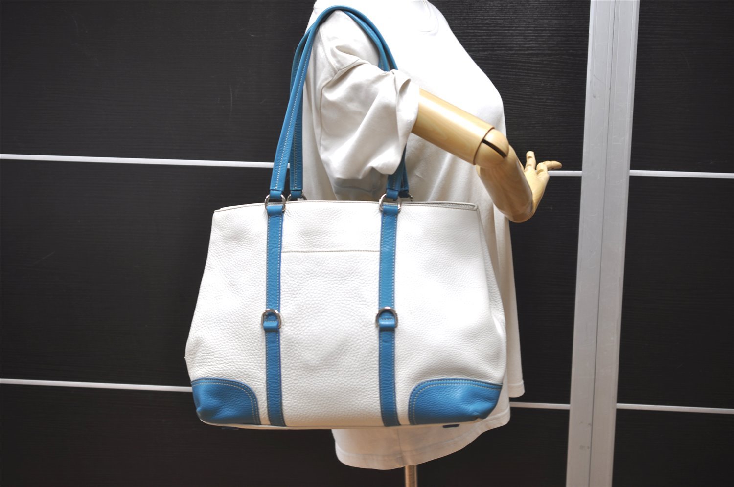 Authentic PRADA VIT DAINO LIFE Leather Shoulder Tote Bag BR2920 White Blue 1900J