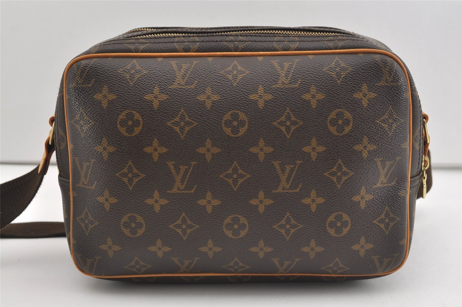 Authentic Louis Vuitton Monogram Reporter PM Shoulder Cross Bag M45254 LV 1903J