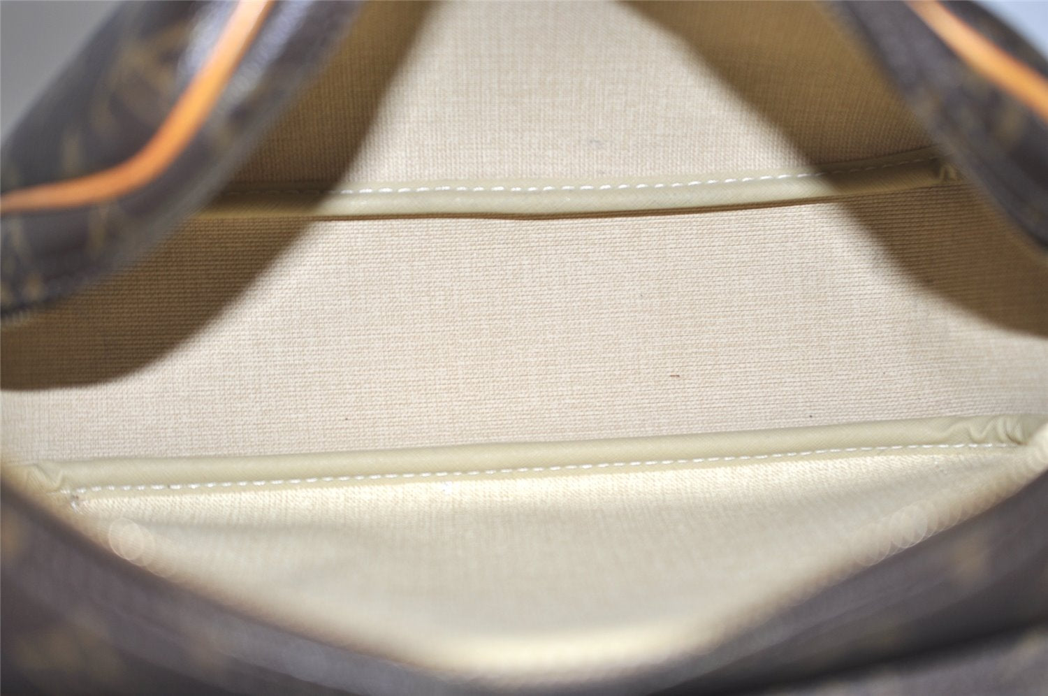 Authentic Louis Vuitton Monogram Reporter PM Shoulder Cross Bag M45254 LV 1903J