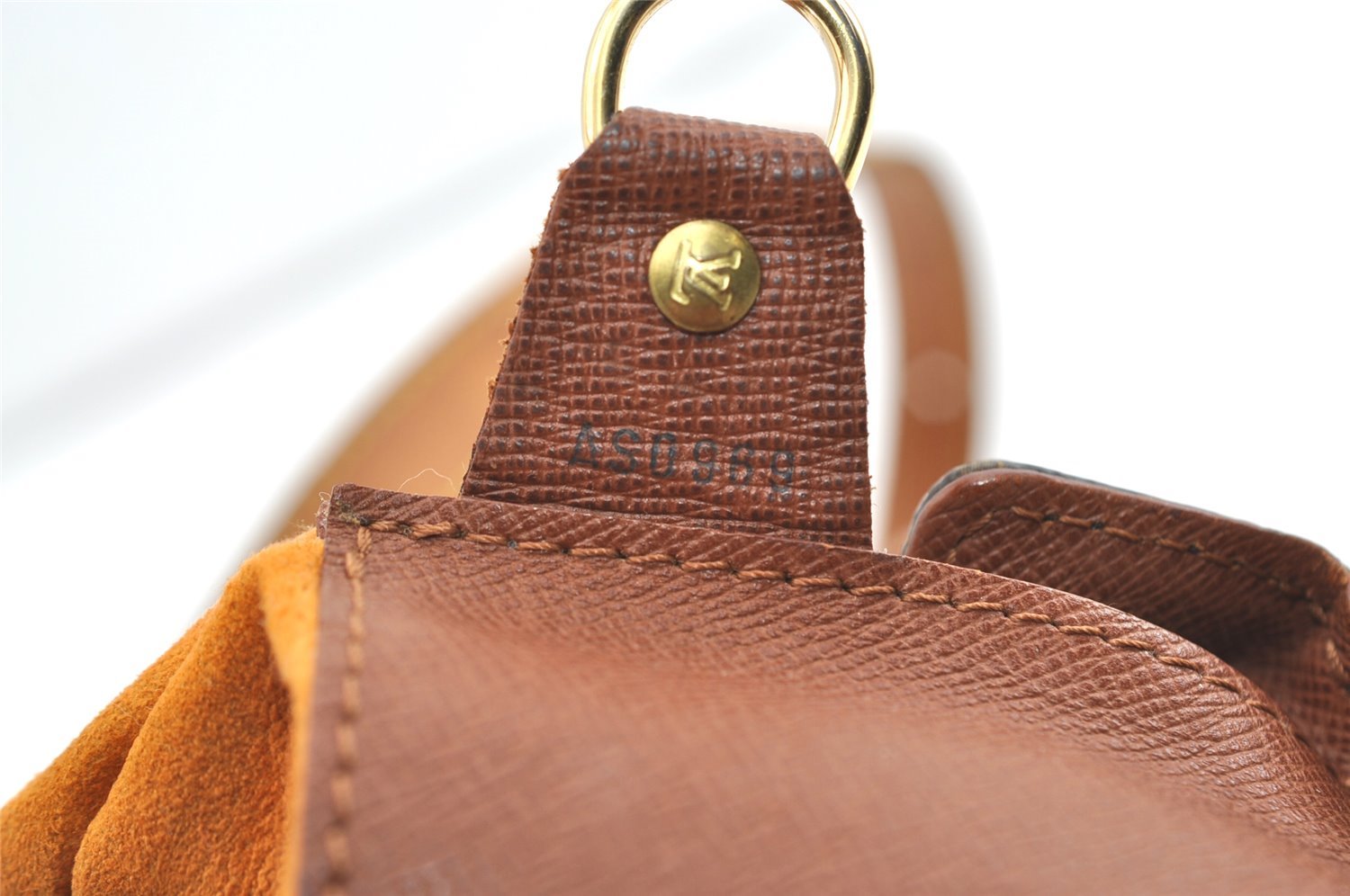 Authentic Louis Vuitton Monogram Musette Shoulder Cross Body Bag M51256 LV 1909J