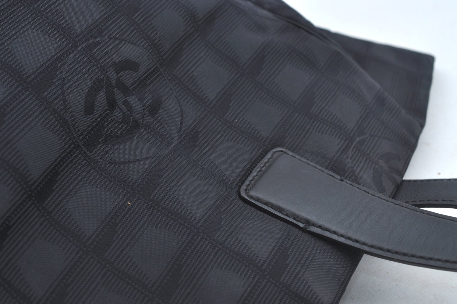 Authentic CHANEL New Travel Line Vintage Tote Bag Nylon Leather Black Junk 1911J