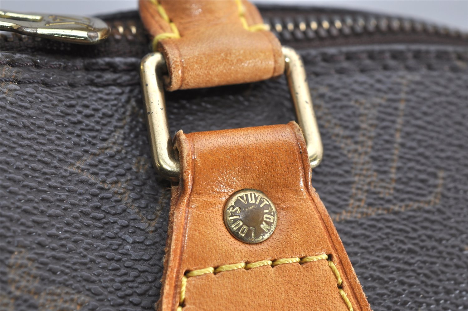 Authentic Louis Vuitton Monogram Alma Hand Bag Purse M51130 LV 1915K