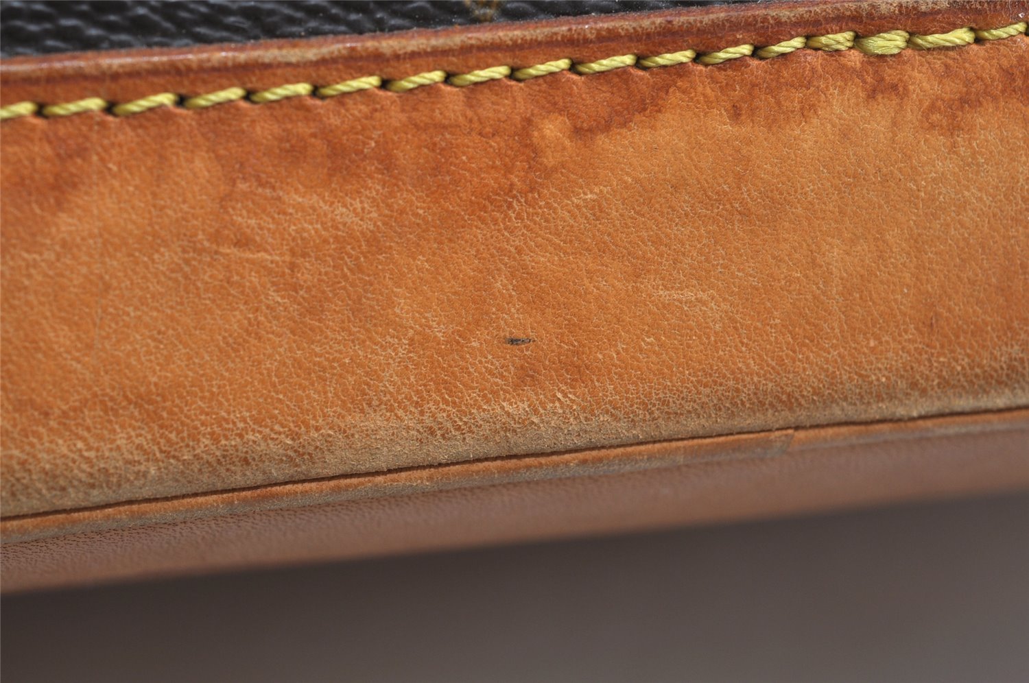 Authentic Louis Vuitton Monogram Alma Hand Bag Purse M51130 LV 1915K