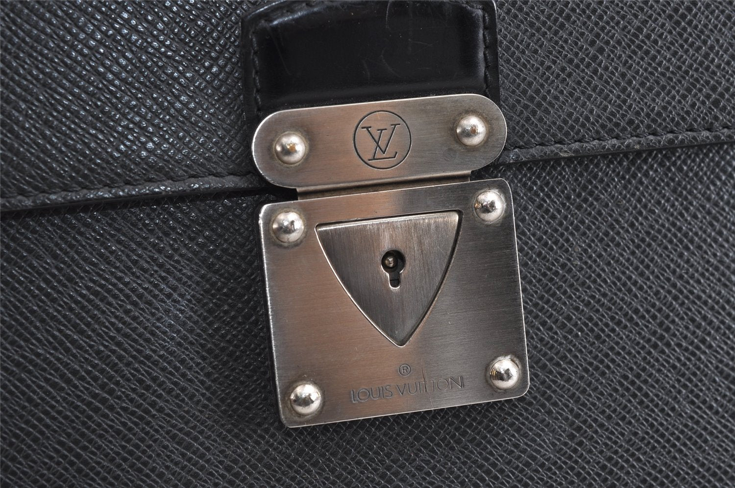 Auth Louis Vuitton Taiga Laguito Business Bag Briefcase Black M31092 LV 1917J