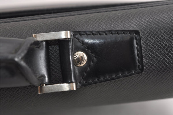 Auth Louis Vuitton Taiga Laguito Business Bag Briefcase Black M31092 LV 1917J