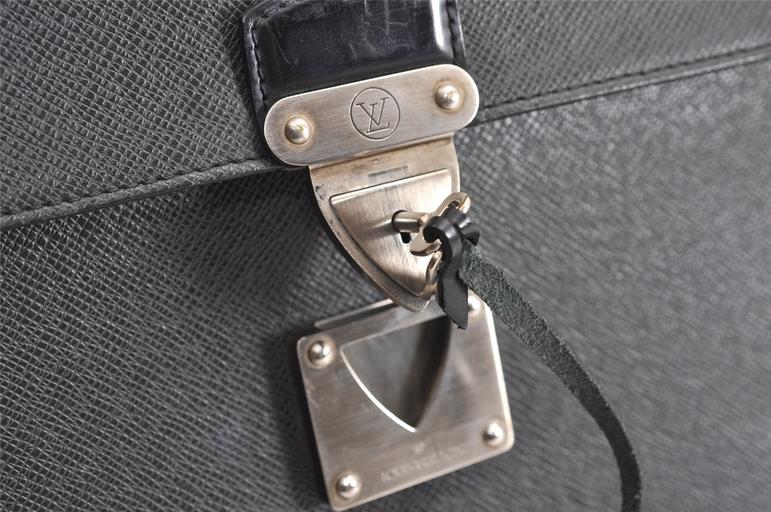 Auth Louis Vuitton Taiga Laguito Business Bag Briefcase Black M31092 LV 1917J