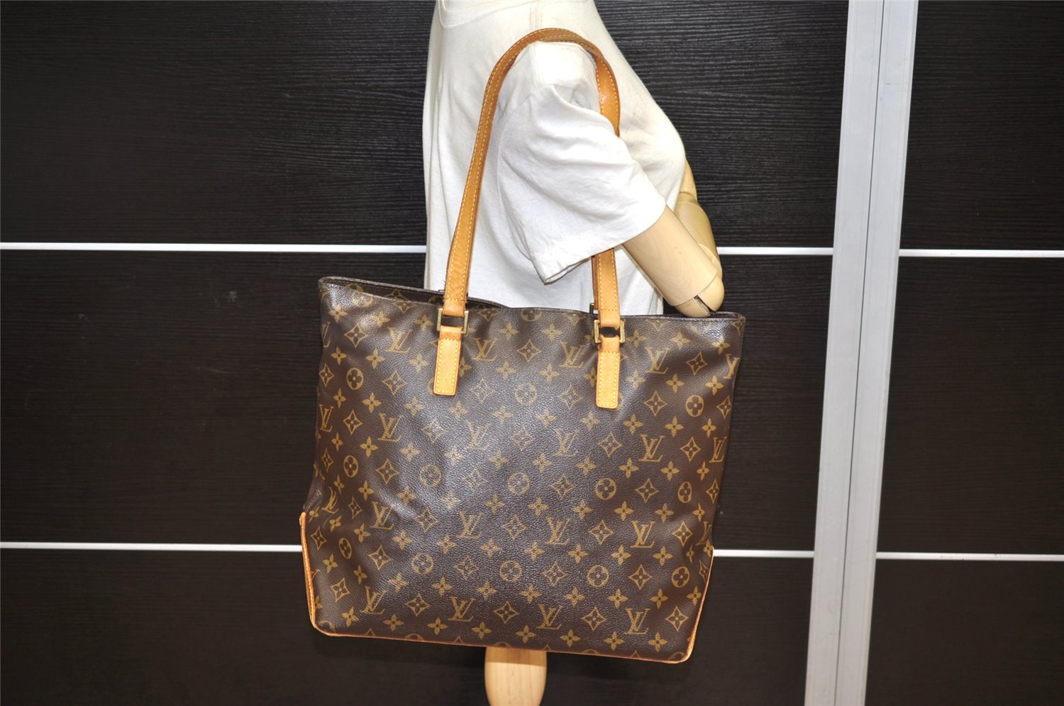 Authentic Louis Vuitton Monogram Cabas Mezzo Shoulder Tote Bag M51151 LV 1917K