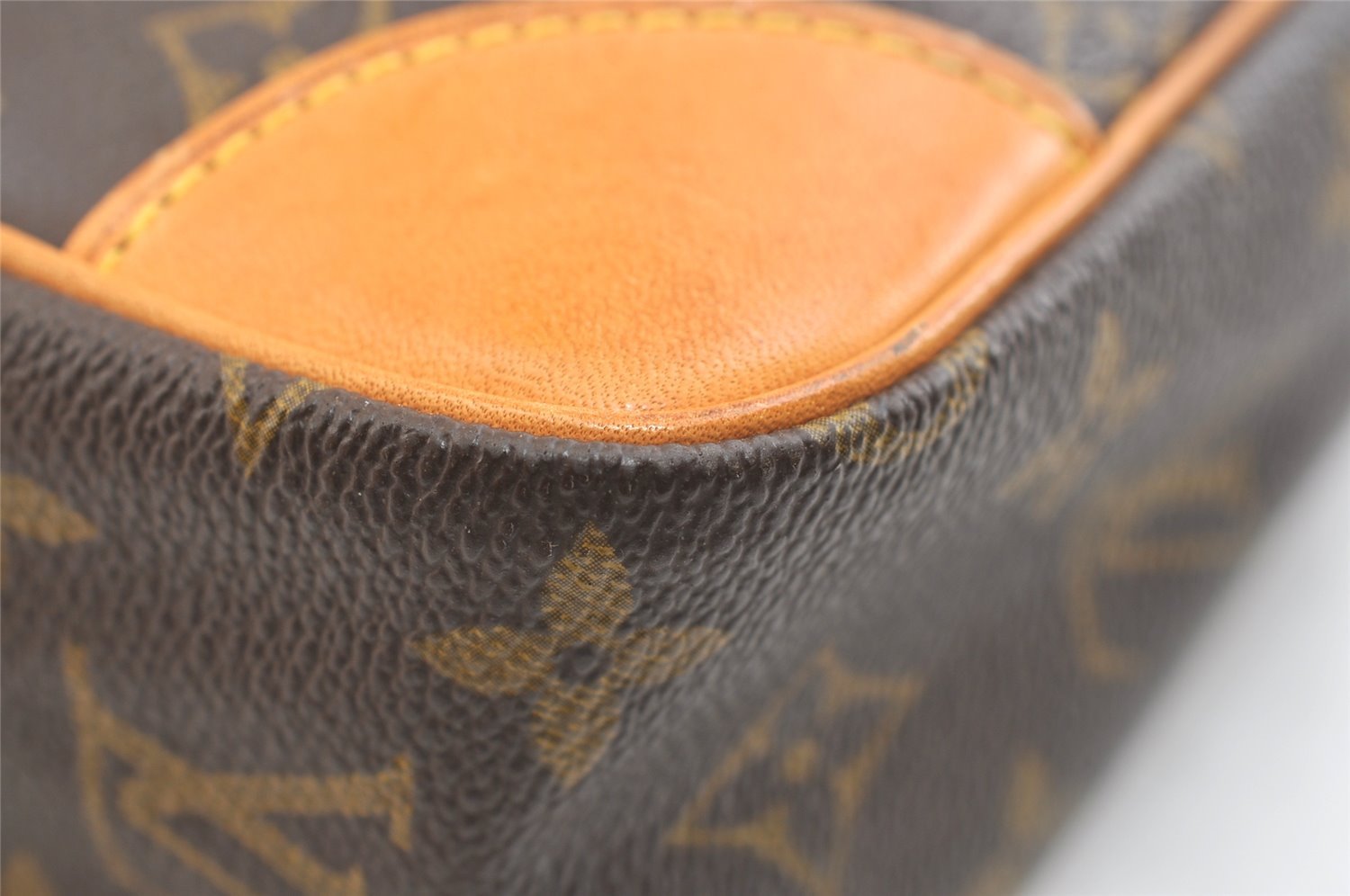 Authentic Louis Vuitton Monogram Compiegne 28 Clutch Hand Bag M51845 LV 1922K