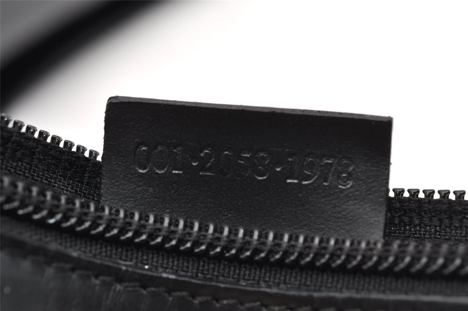 Authentic GUCCI Vintage Shoulder Hand Bag Purse Leather Black 1923I