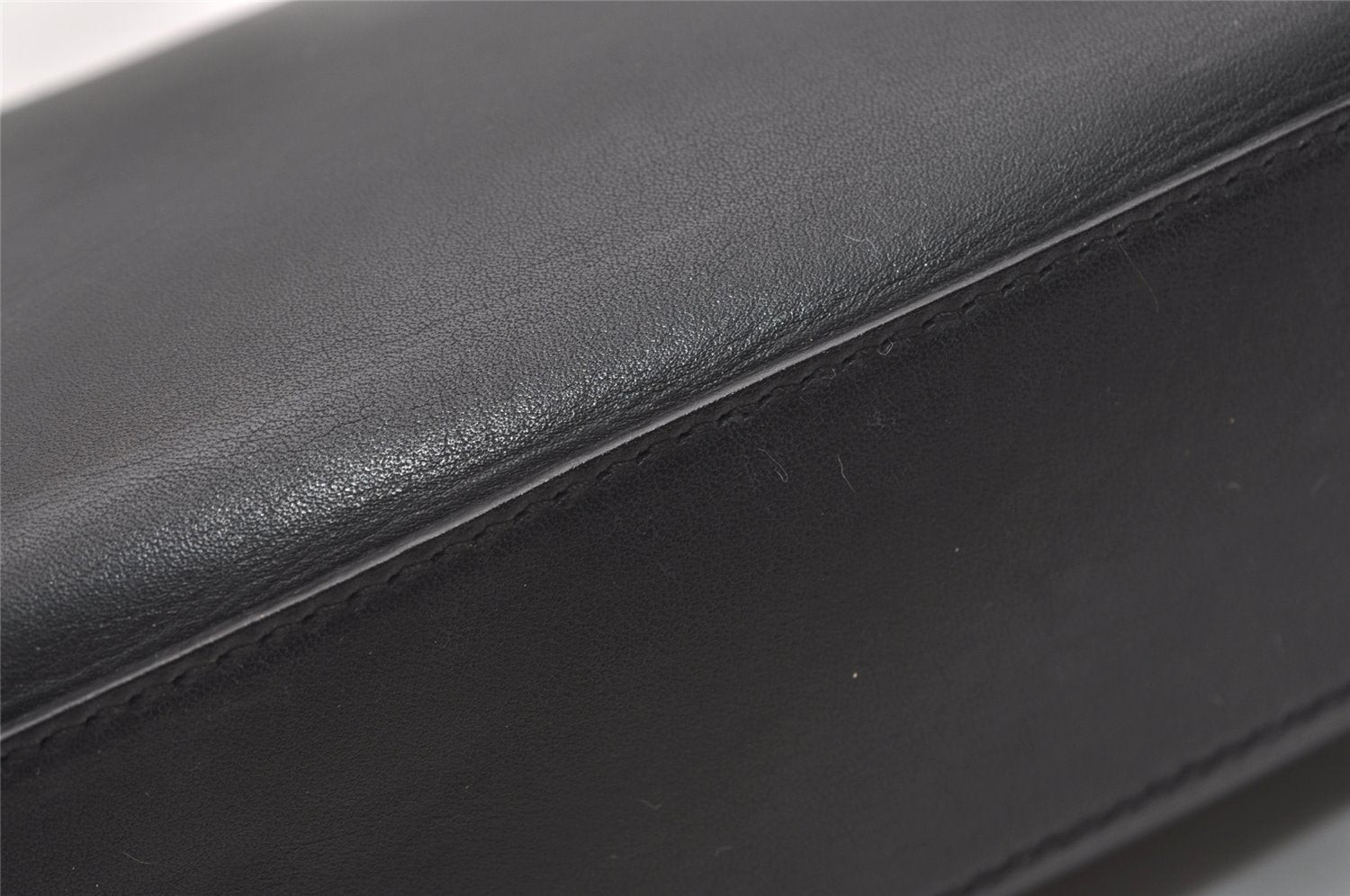 Authentic GUCCI Vintage Shoulder Hand Bag Purse Leather 0013812 Black 1925J