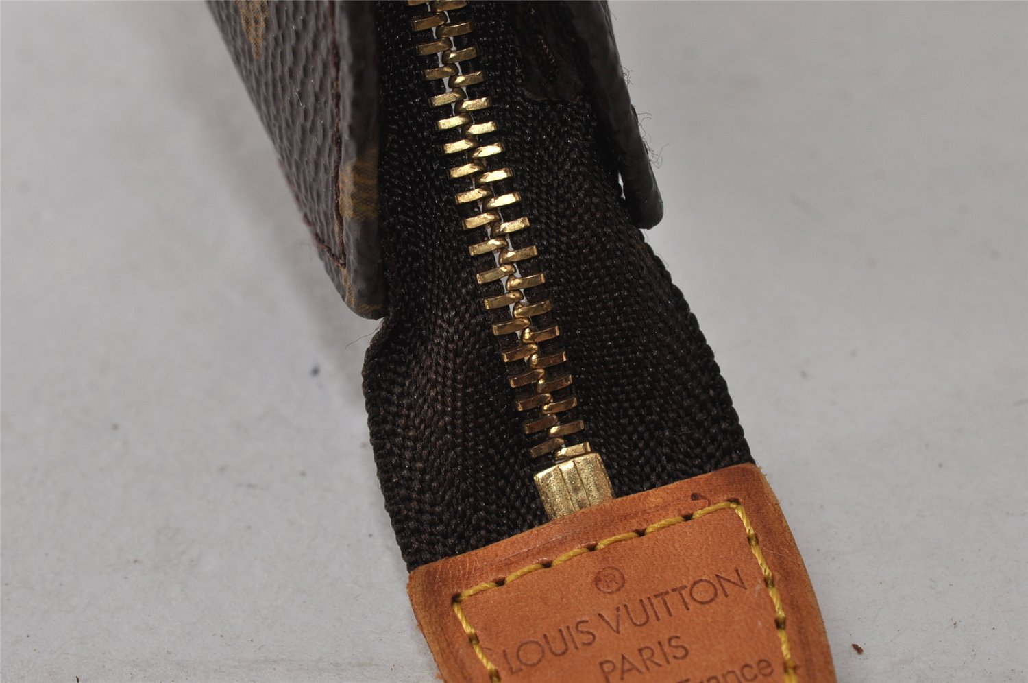 Authentic Louis Vuitton Monogram Pouch For Bucket PM LV 1928K