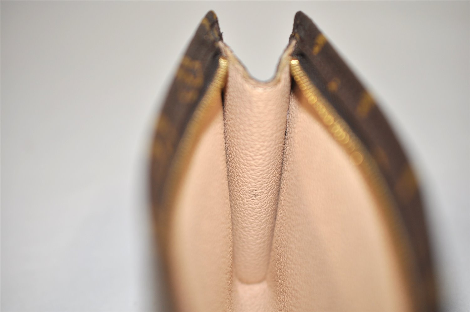 Authentic Louis Vuitton Monogram Pouch For Bucket PM LV 1928K