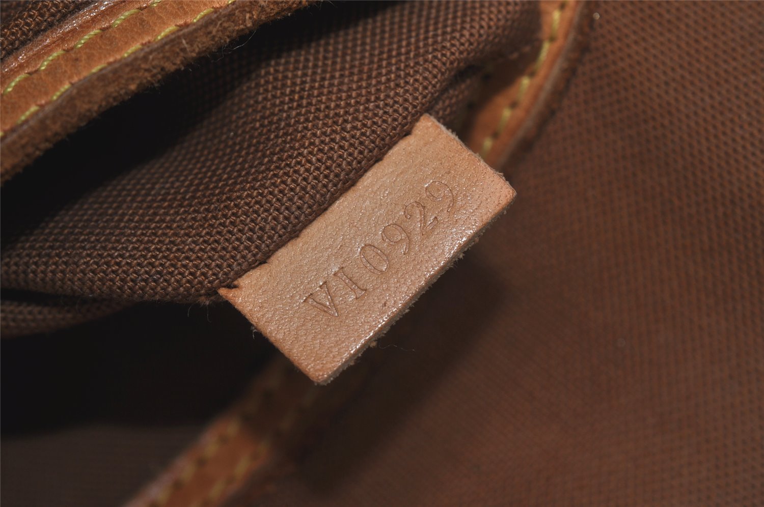 Authentic Louis Vuitton Monogram Alma Hand Bag Purse M51130 LV 1930J