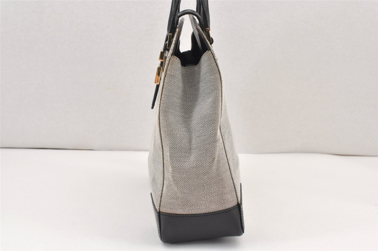 Authentic GUCCI Shoulder Hand Bag Purse Canvas Leather 0021103 Black 1930K