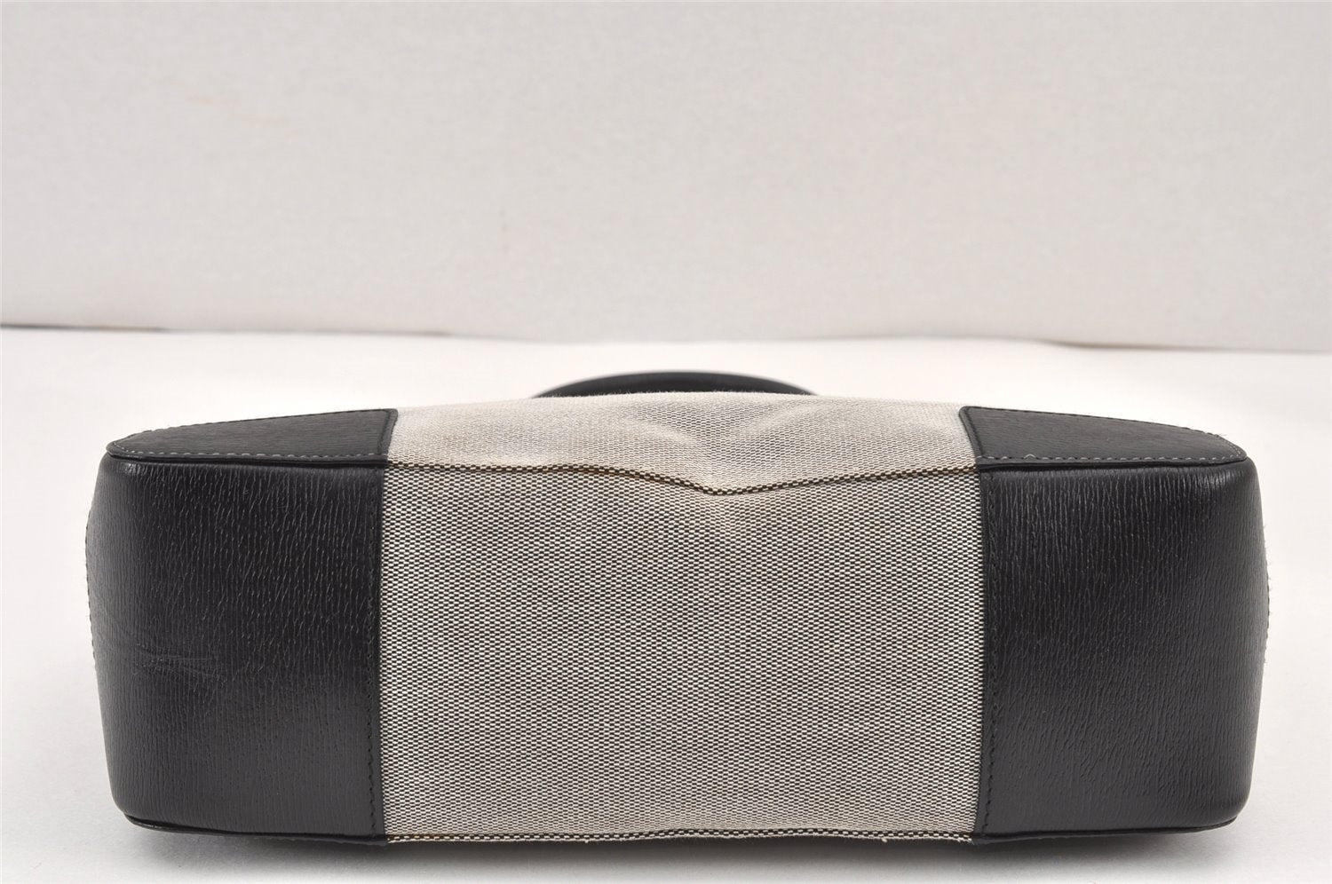 Authentic GUCCI Shoulder Hand Bag Purse Canvas Leather 0021103 Black 1930K