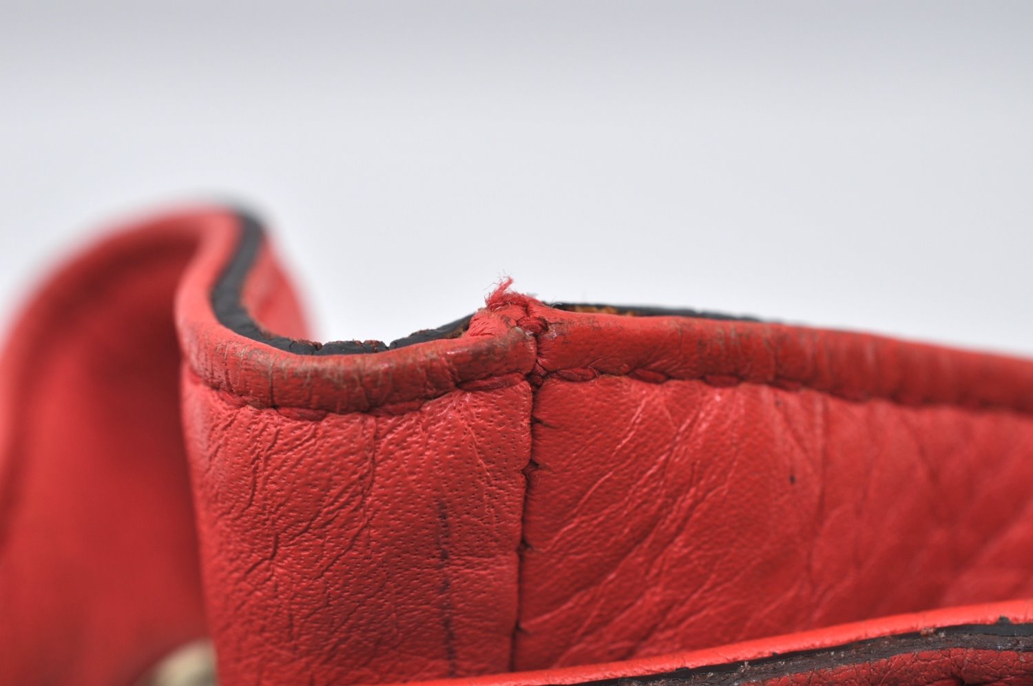 Authentic GUCCI SOHO Tassel Shoulder Tote Bag Chain Leather 308982 Pink 1931J