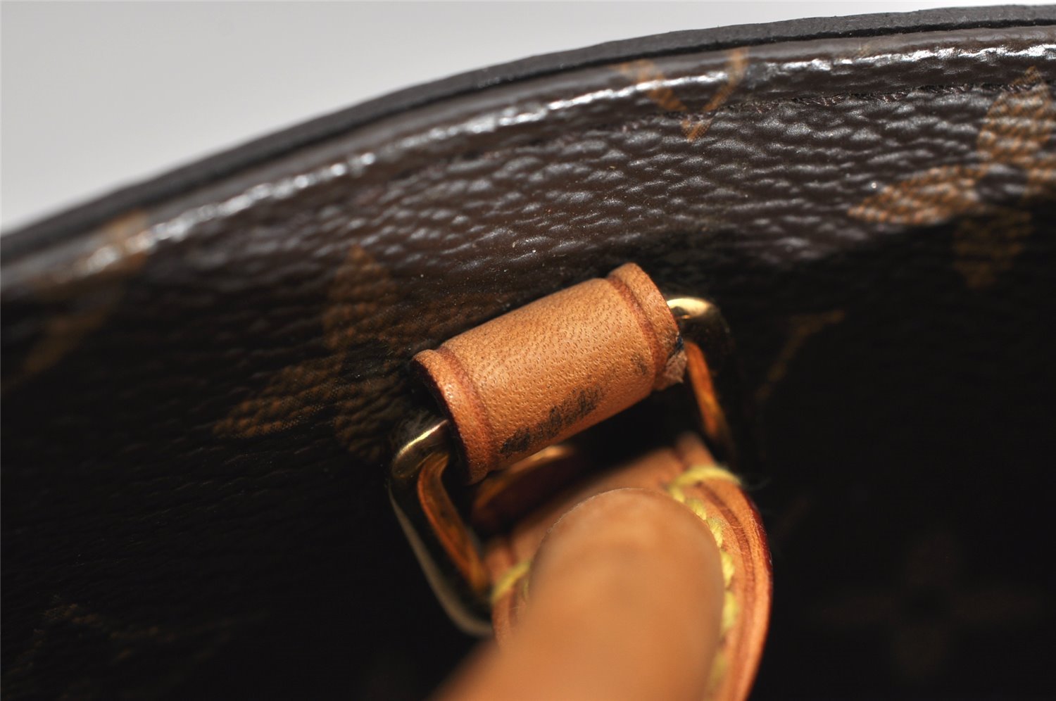 Authentic Louis Vuitton Monogram Montaigne MM 2Way Hand Bag M41056 LV 1931K