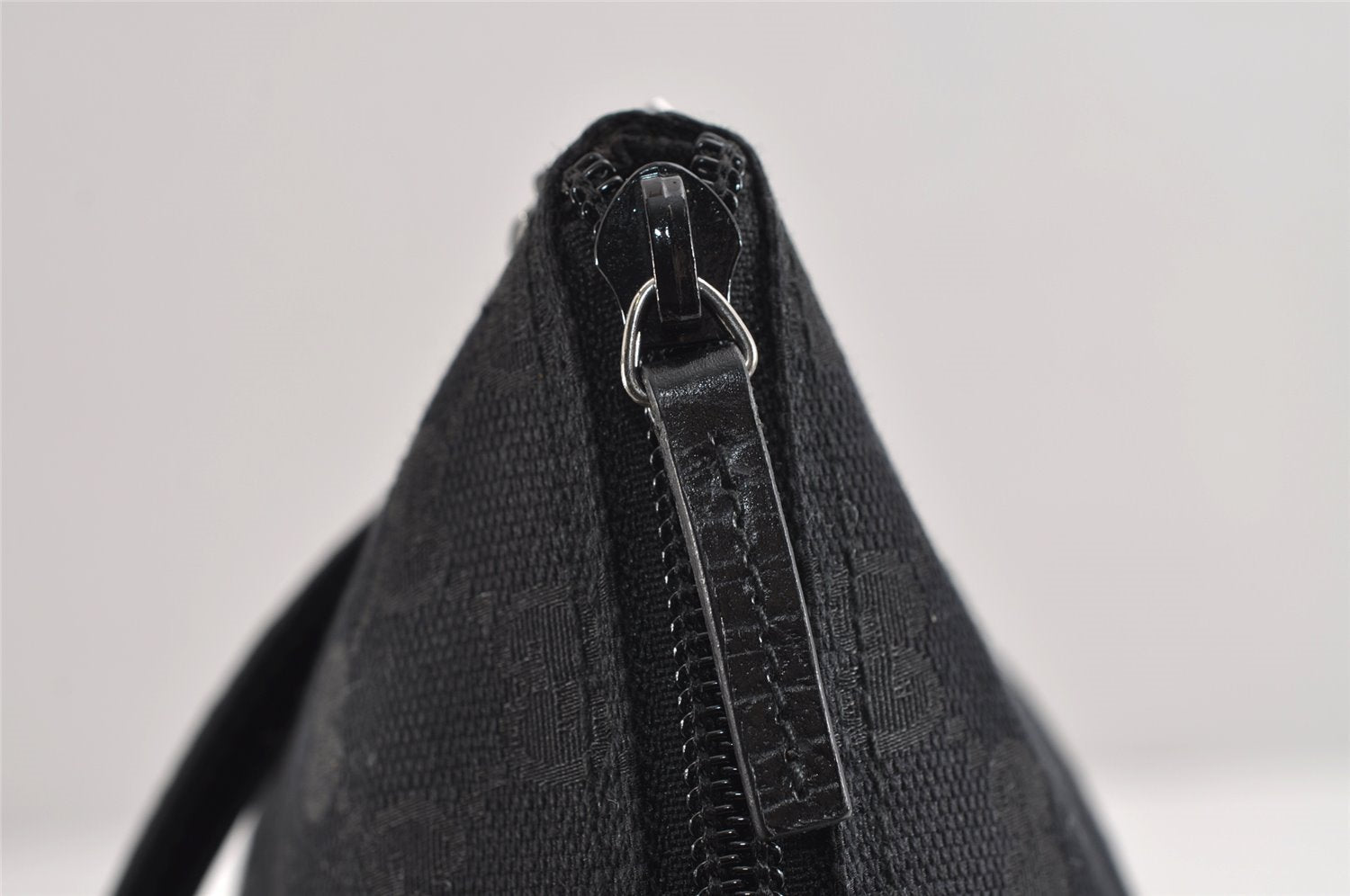 Authentic GUCCI Hand Bag Pouch Purse GG Canvas Leather 071982123 Black 1932J