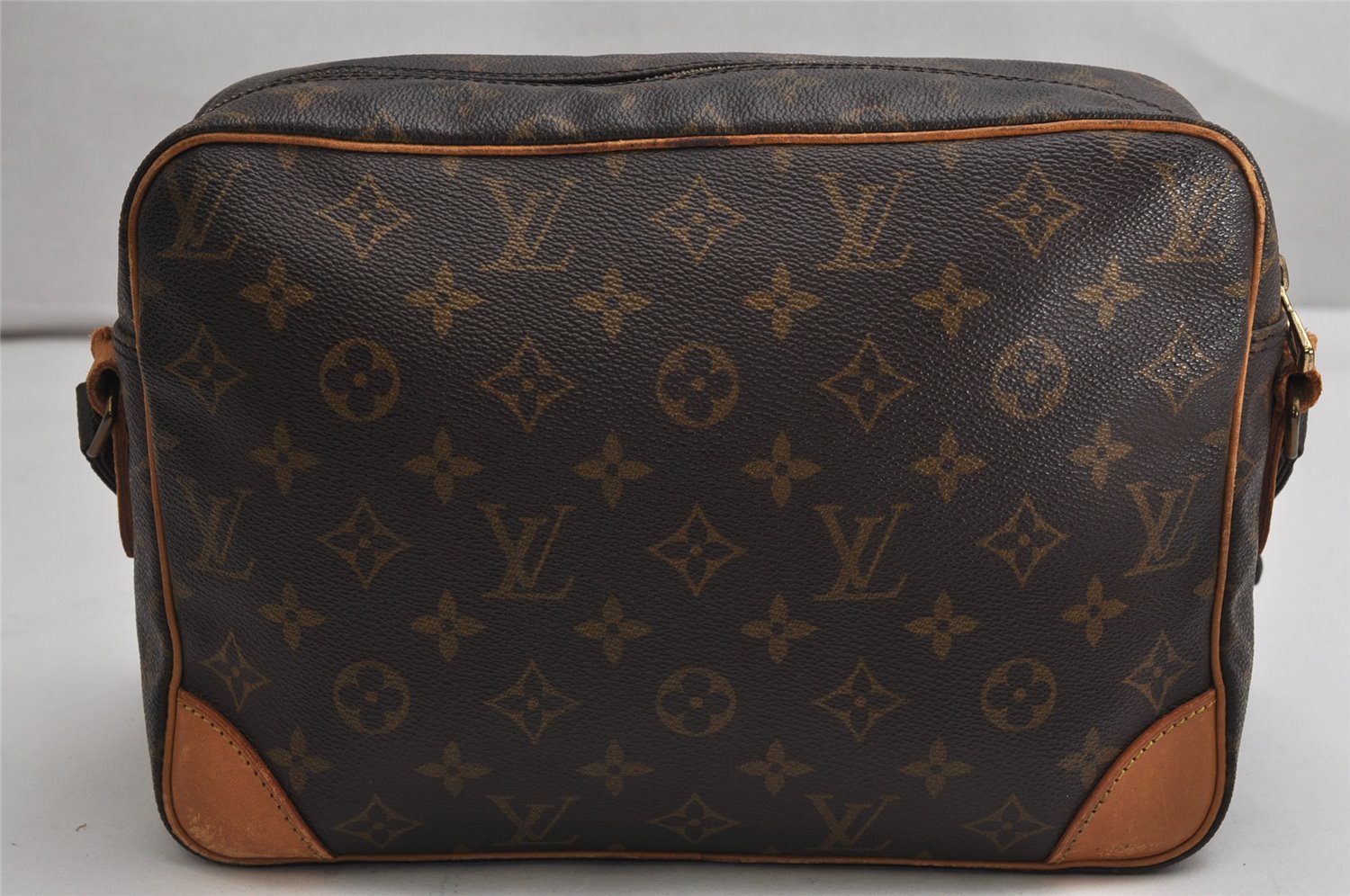 Authentic Louis Vuitton Monogram Nile Shoulder Cross Body Bag M45244 LV 1937K