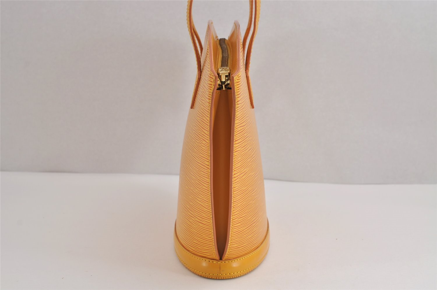 Authentic Louis Vuitton Epi Saint Jacques Hand Bag Yellow M52279 LV 1938J