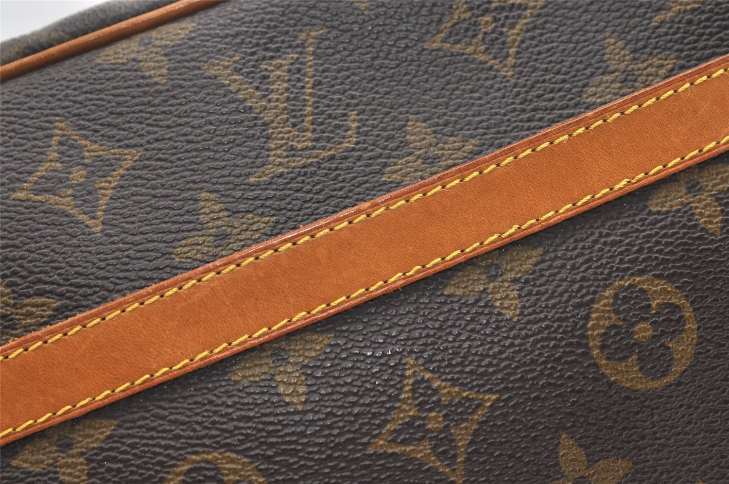 Authentic Louis Vuitton Monogram Compiegne 28 Clutch Hand Bag M51845 LV 1942K