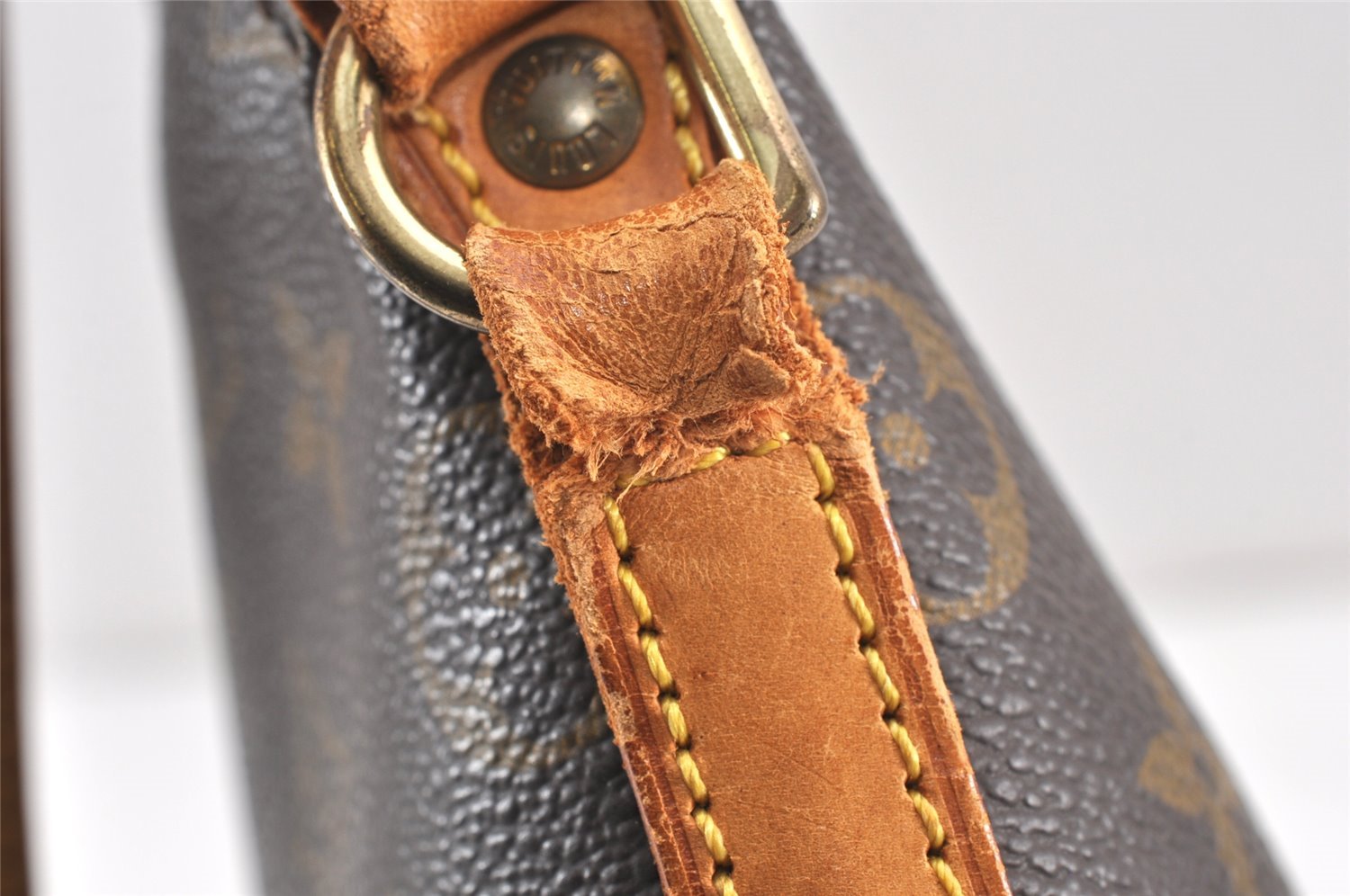 Authentic Louis Vuitton Monogram Drouot Shoulder Cross Bag M51290 Junk 1944K