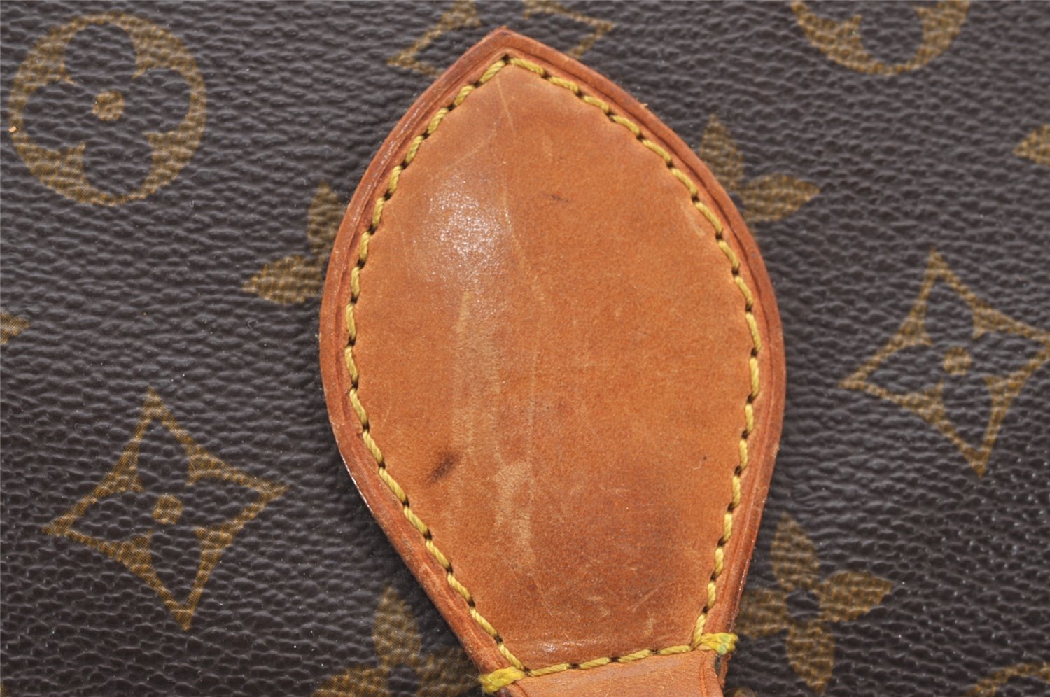 Authentic Louis Vuitton Monogram Saint Cloud GM M51242 Shoulder Cross Bag 1948J