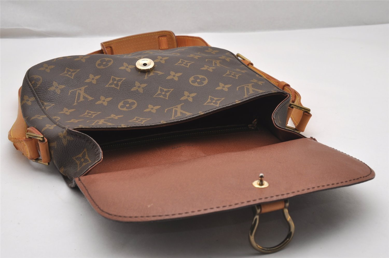 Authentic Louis Vuitton Monogram Saint Cloud GM M51242 Shoulder Cross Bag 1948J