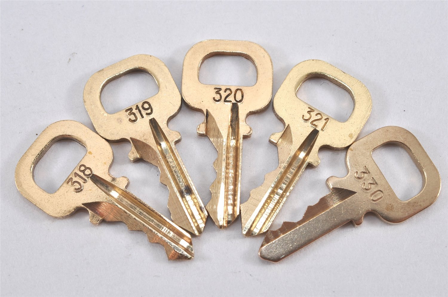 Authentic Louis Vuitton Padlock & Keys 10Set LV 1948L