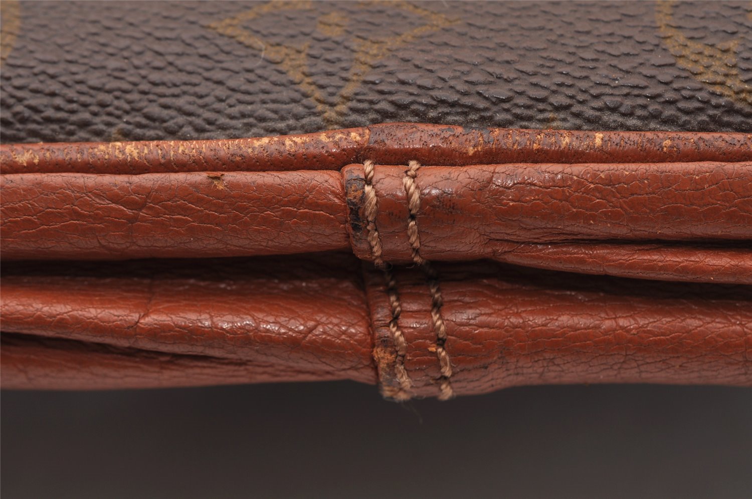 Authentic Louis Vuitton Monogram Pochette Sport Clutch Bag Old Model Junk 1951I