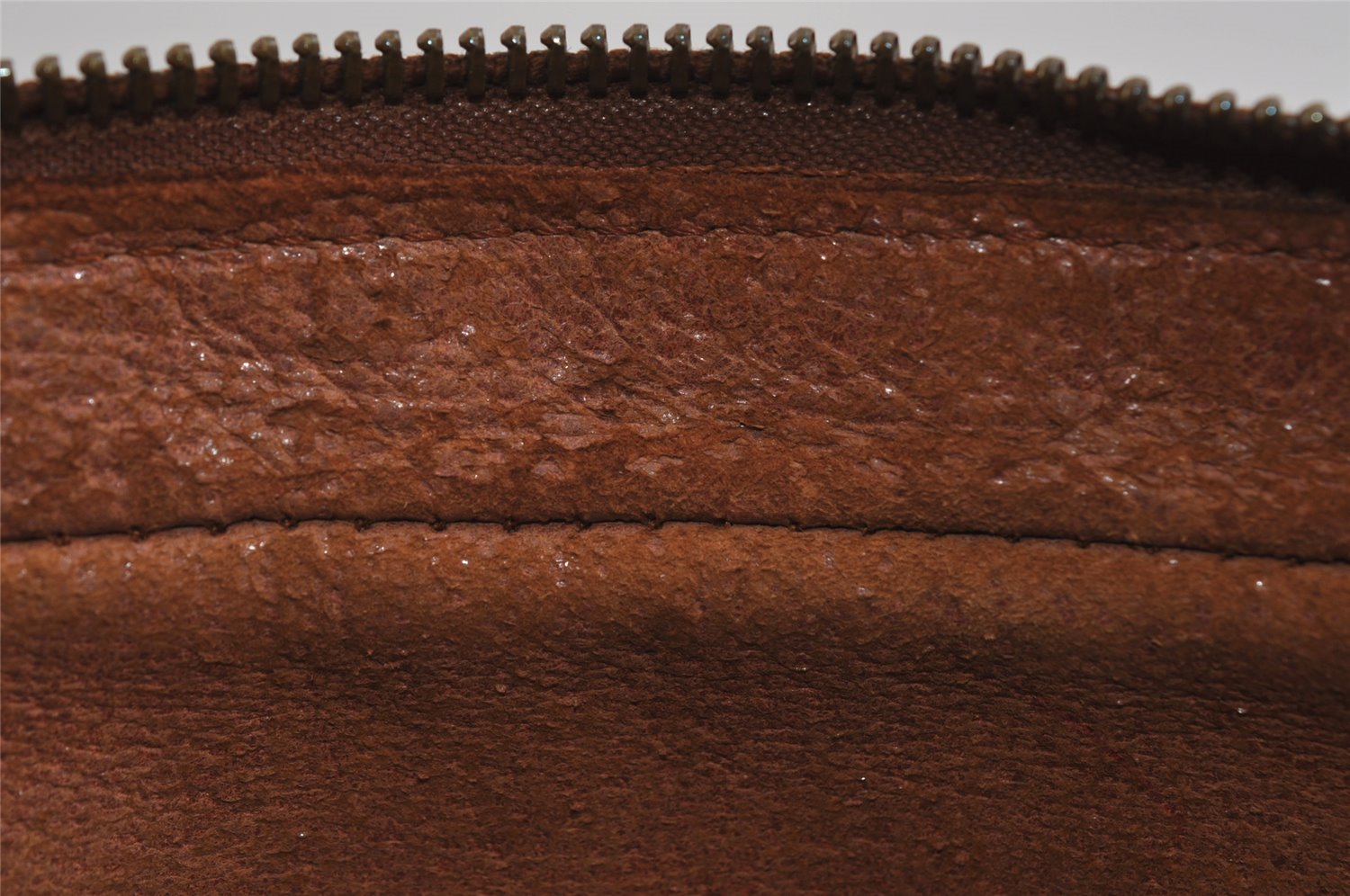 Authentic Louis Vuitton Monogram Sac Bandouliere 30 Shoulder Bag Old Model 1952I