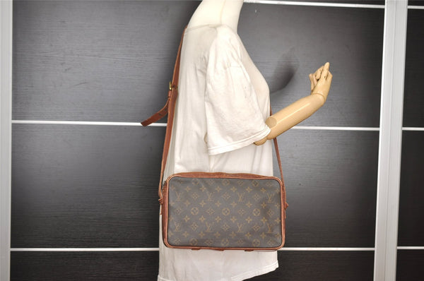 Authentic Louis Vuitton Monogram Sac Bandouliere 30 Shoulder Bag Old Model 1952I