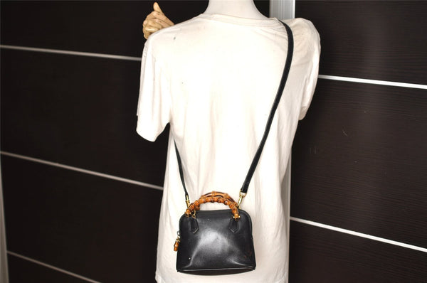 Authentic GUCCI Vintage Bamboo 2Way Shoulder Hand Bag Purse Leather Black 1952K