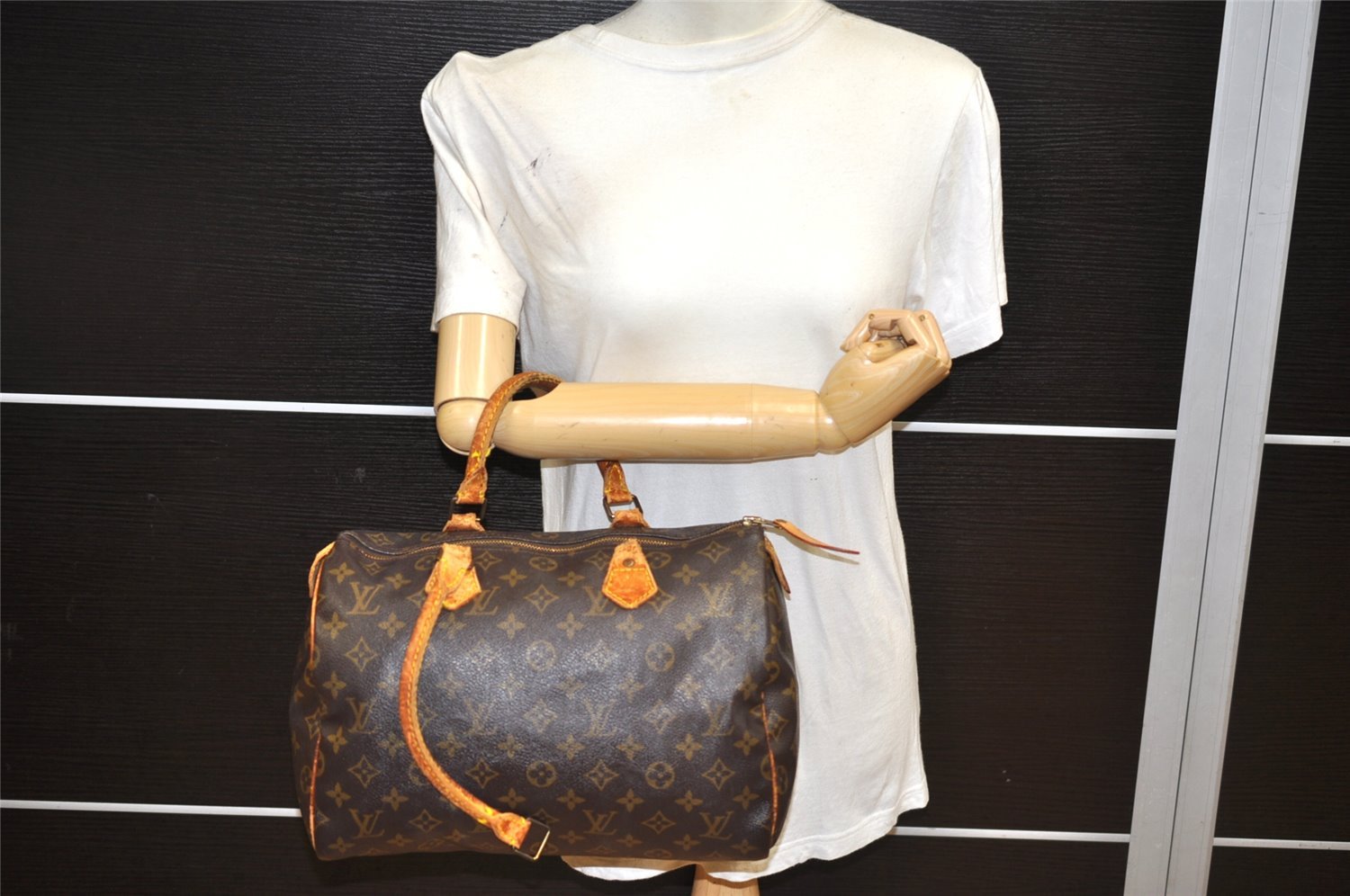 Authentic Louis Vuitton Monogram Speedy 30 Hand Boston Bag M41526 LV Junk 1960K