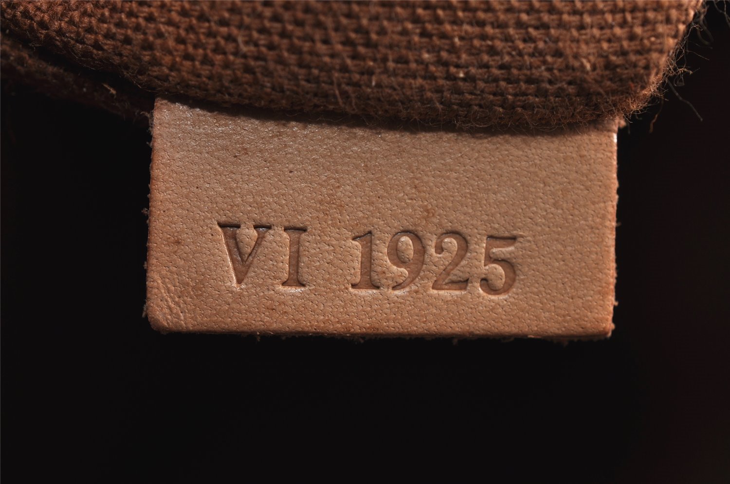 Authentic Louis Vuitton Monogram Alma Hand Bag Purse M51130 LV 1964J