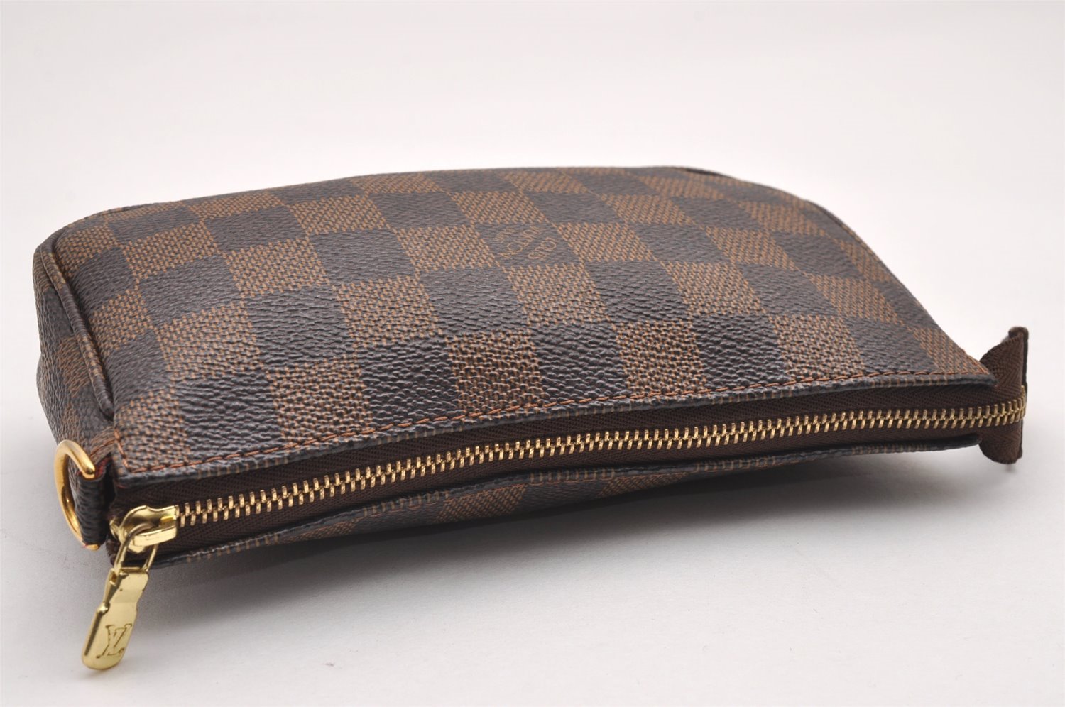 Authentic Louis Vuitton Damier Marais Bucket Pouch Purse Clutch LV 1974J