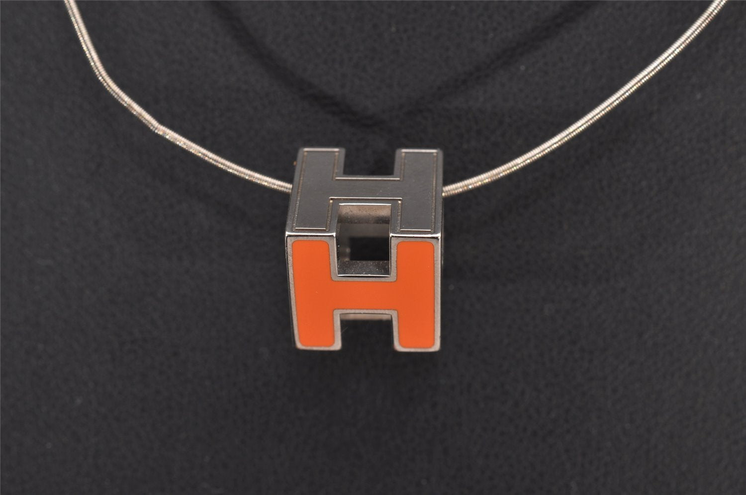 Authentic HERMES Cage De Ash H Cube Pendant Necklace Silver Orange Box 1976J