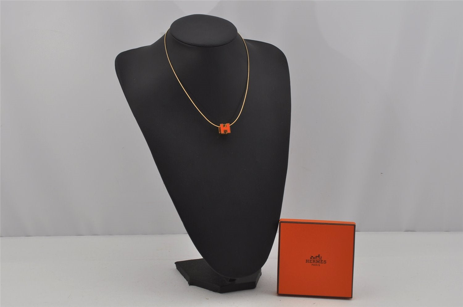 Authentic HERMES Cage De Ash H Cube Pendant Necklace Gold Orange Box 1977J