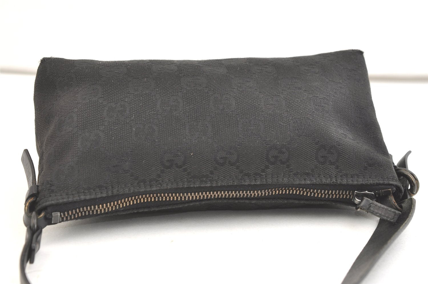 Authentic GUCCI Hand Bag Pouch Purse GG Canvas Leather 103399 Black 1981K